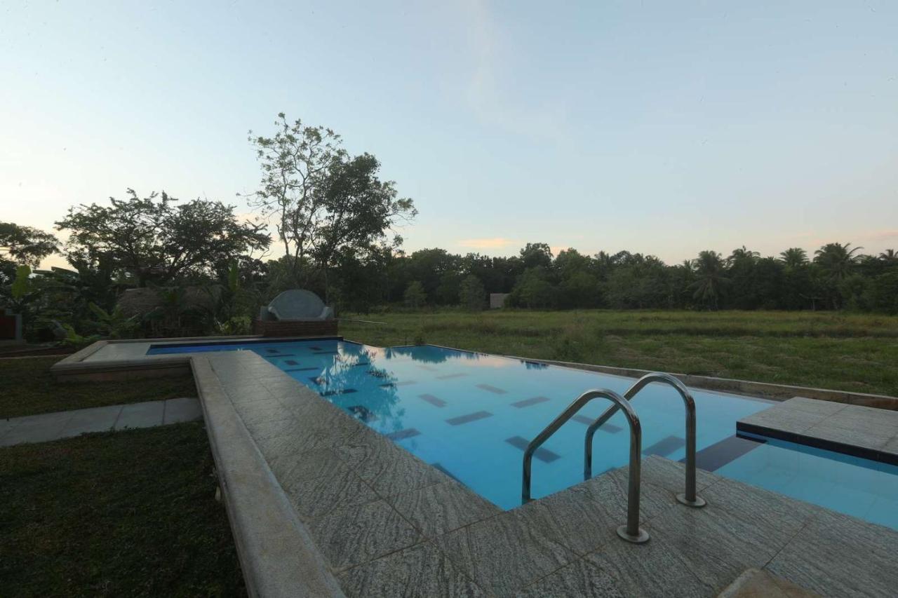 Monaara Leisure - Anuradhapura Exterior photo