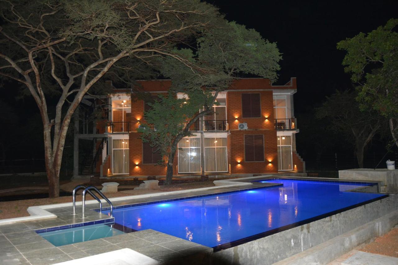 Monaara Leisure - Anuradhapura Exterior photo